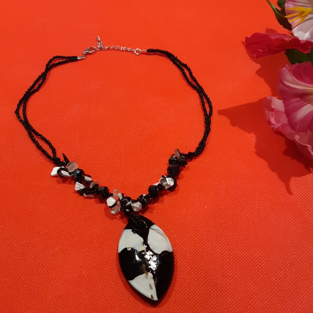 Black,white & clear beaded & multi-stoned necklace